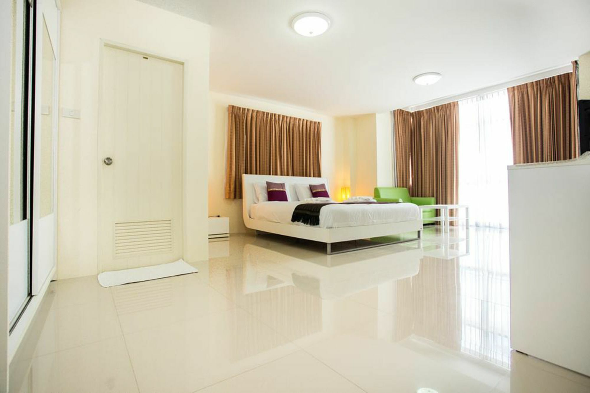 Family Guesthouse Rawai Luaran gambar