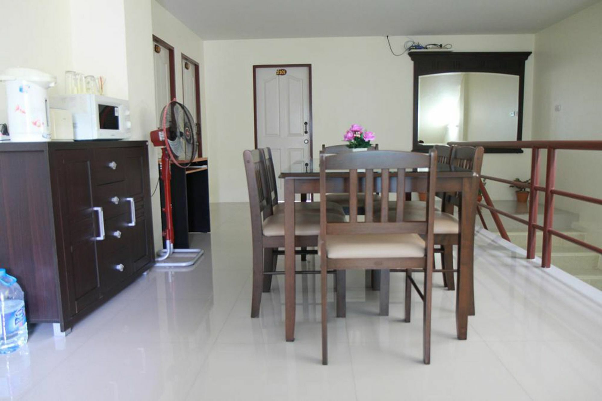 Family Guesthouse Rawai Luaran gambar